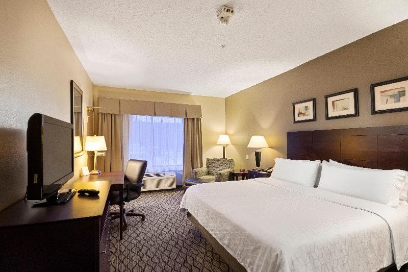 Holiday Inn Express Bloomington West photo 1
