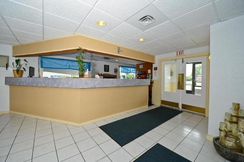 Travelers Inn 3