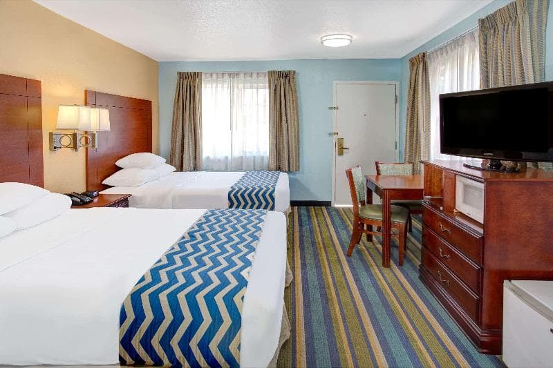 Travelodge by Wyndham Bishop 4