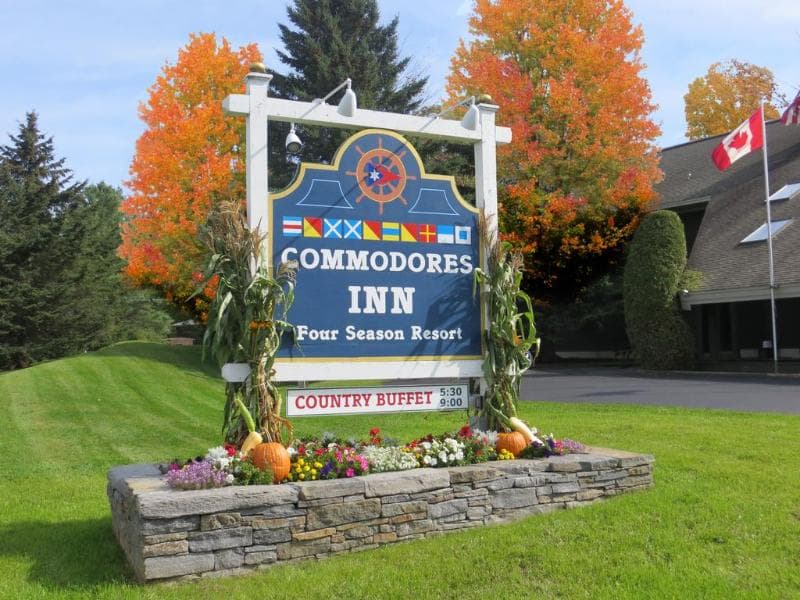 Commodores Inn photo 1