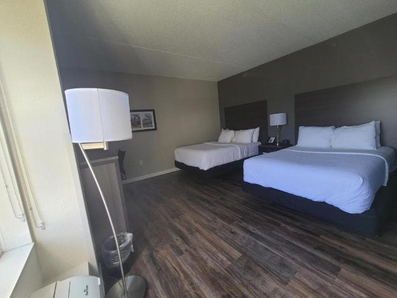 Comfort Inn Boston Milford 2