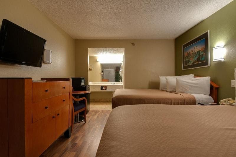 Vagabond Inn Bakersfield South 4