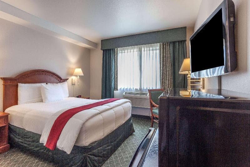 Baymont by Wyndham Bellingham 2