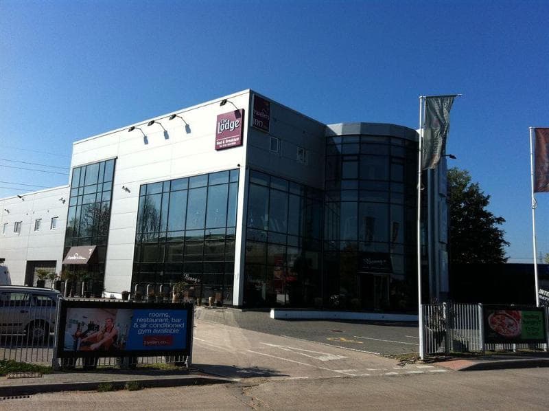 Ibis Styles Birmingham Oldbury 3
