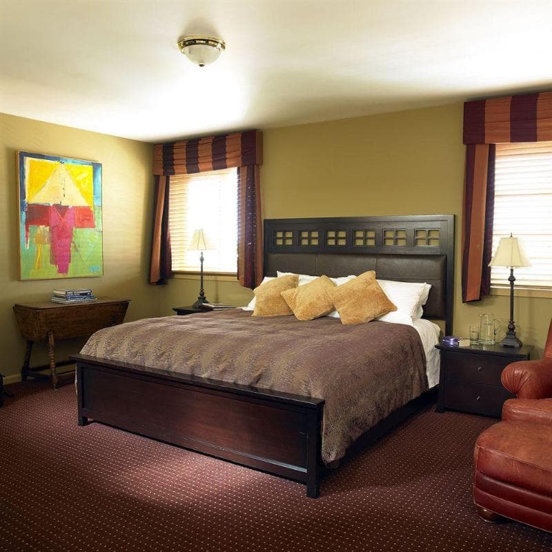 Swans Suites Hotel 5