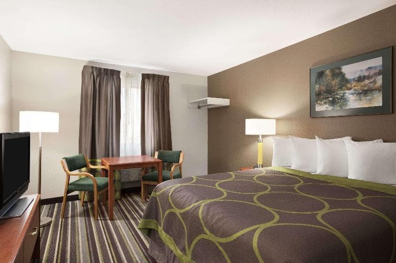 Super 8 By Wyndham Bozeman 3