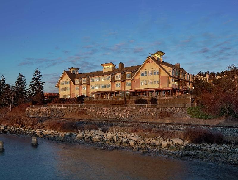 Chrysalis Inn & Spa Bellingham Curio Collection by Hilton 3