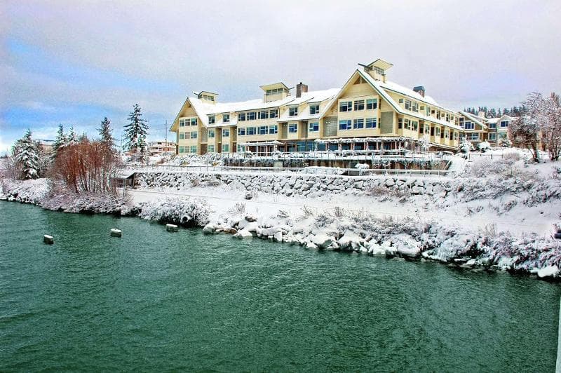Chrysalis Inn & Spa Bellingham Curio Collection by Hilton 4