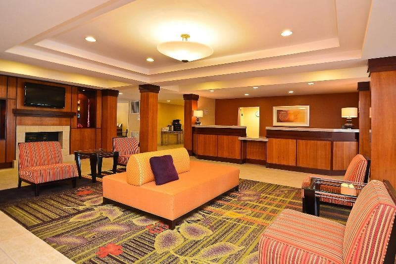 Fairfield Inn & Suites Boone 5