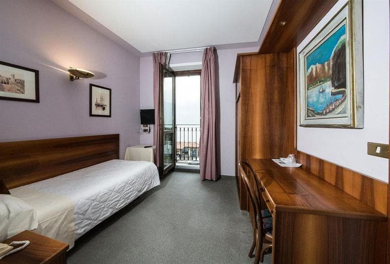 Albergo Ristorante Moderno main