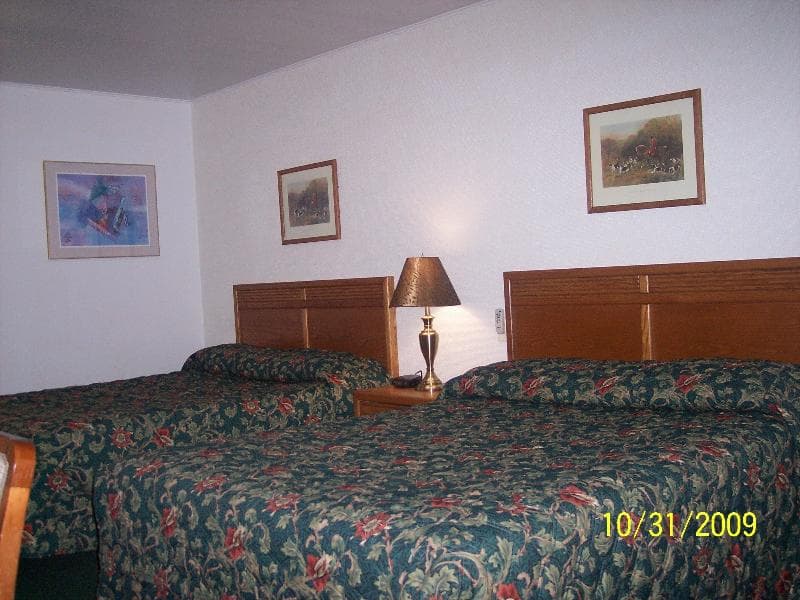 Grand View Motel Beaver Dam 5