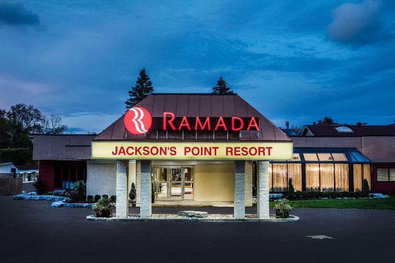 Ramada by Wyndham Jacksons Point 3