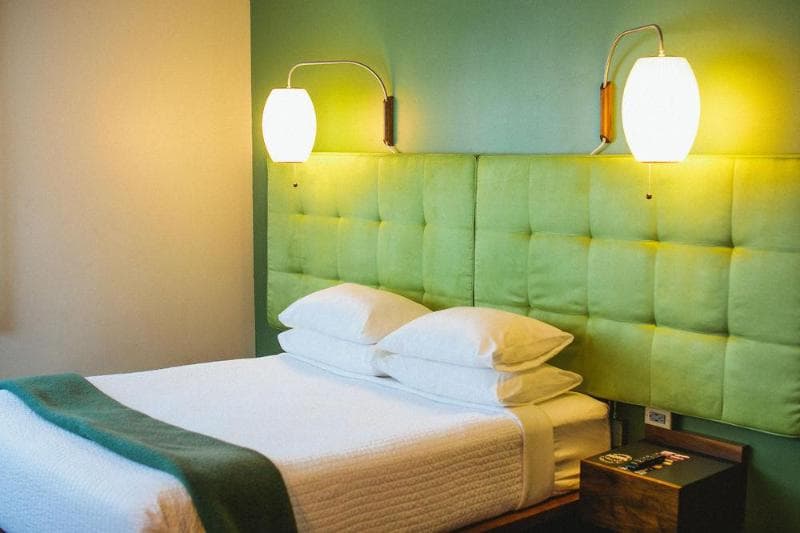 Modern Hotel 4