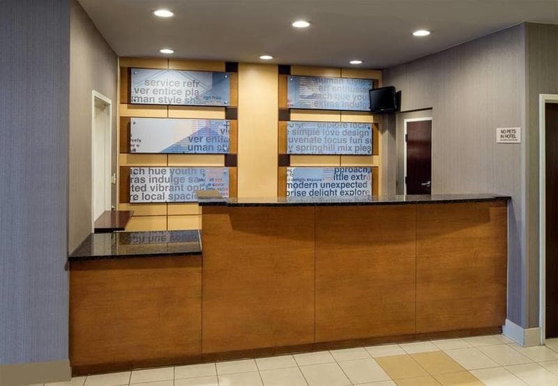 Springhill Suites Bakersfield 5