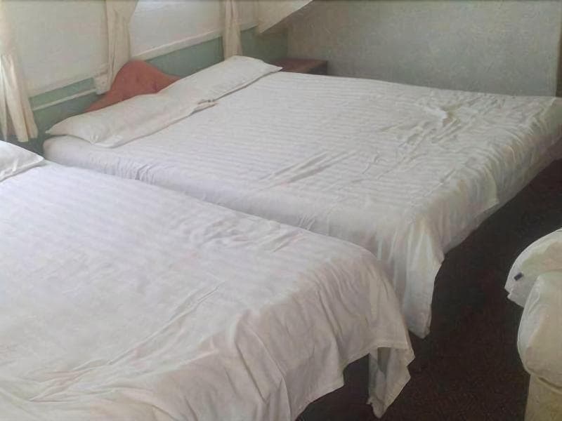 Seaview Hotel main
