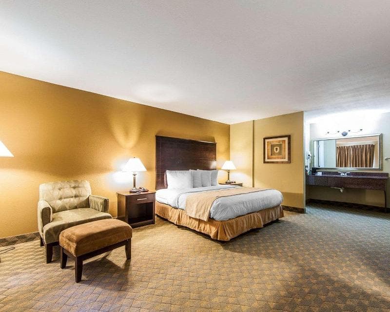 Quality Inn And Suites Bremen 2