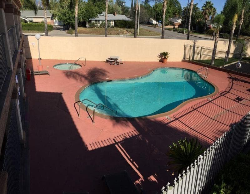 Calimesa Inn 4