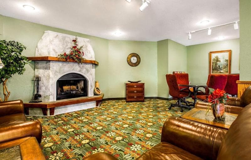 Brookwood Inn 5