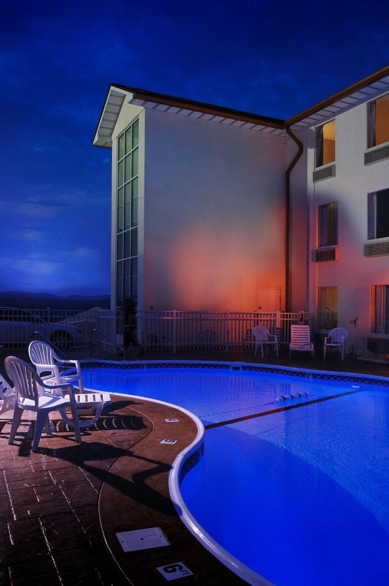 Savannah House Hotel 3