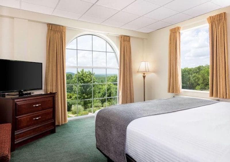 Savannah House Hotel 5