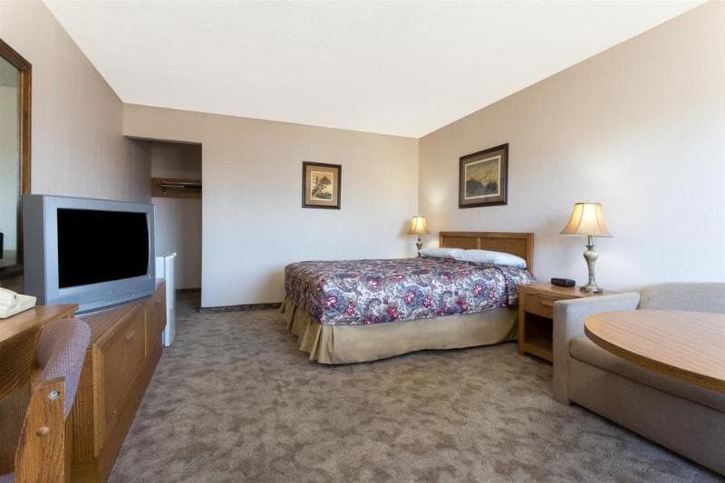 Knights Inn Baker City 2