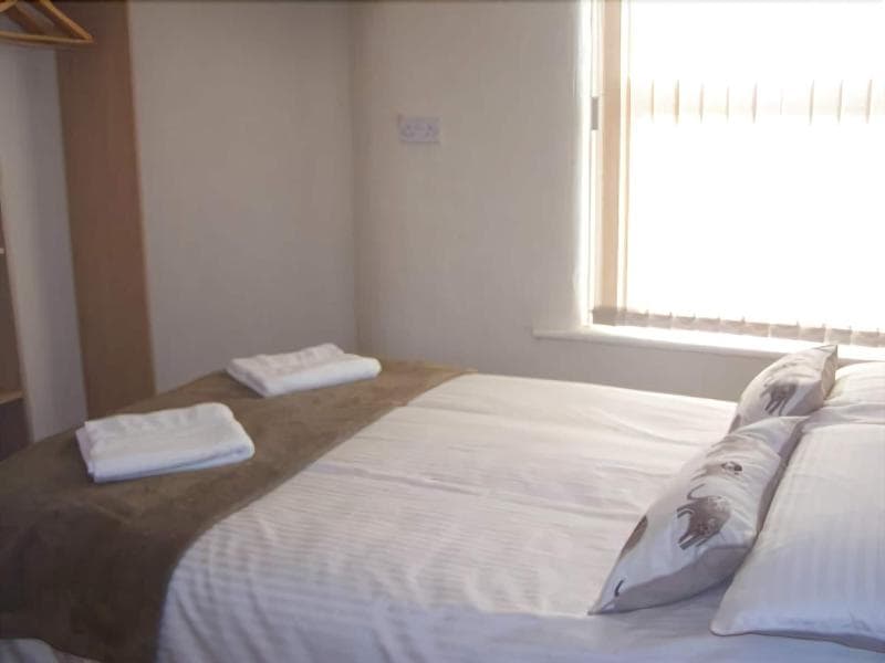 The Penrhyn Hotel 4