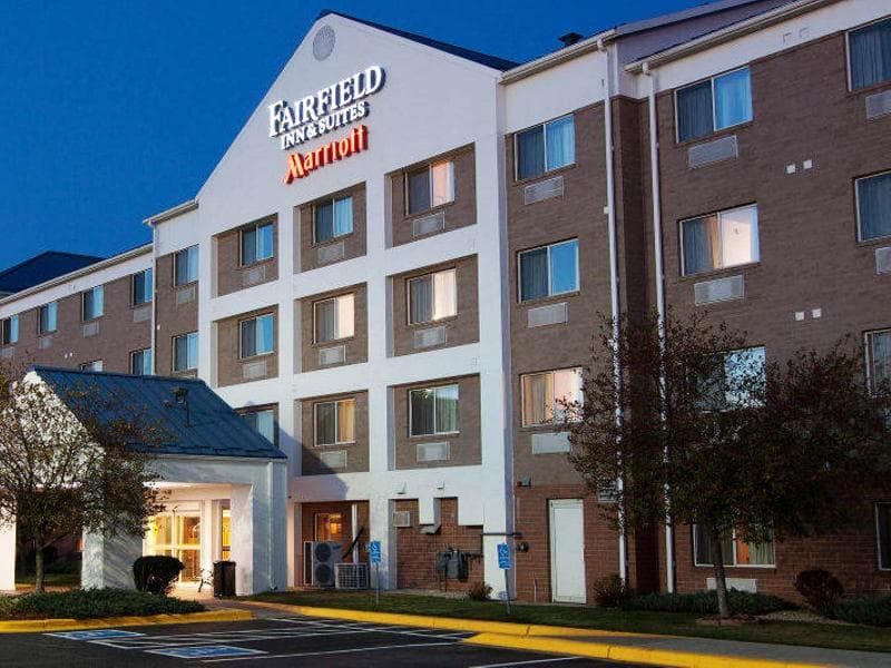 Fairfield Inn & Suites By Marriott Bloomington photo 1