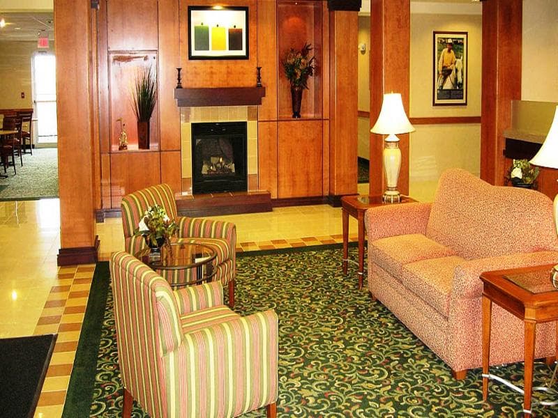 Fairfield Inn & Suites By Marriott Bloomington 2