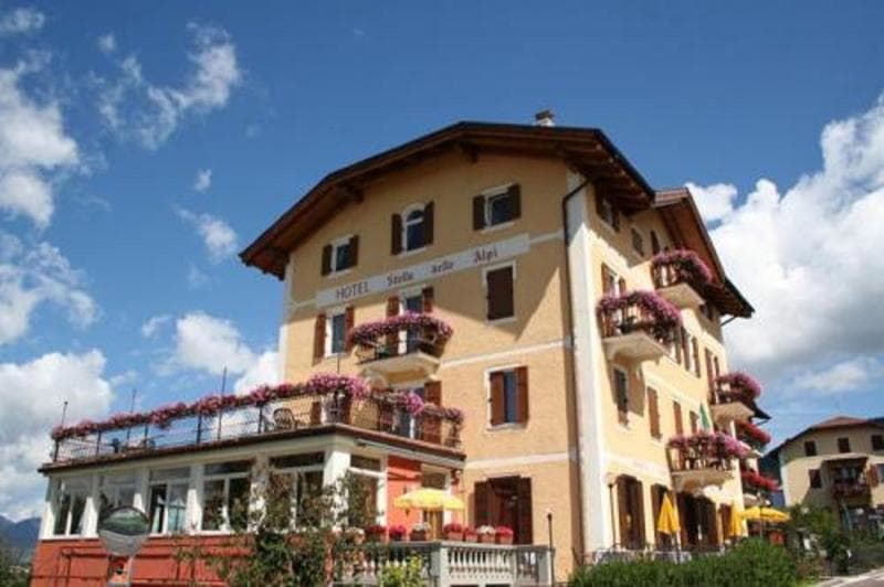 Stella Delle Alpi Wellness & Resort main