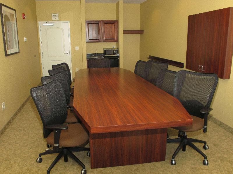 La Quinta Inn & Suites by Wyndham Bismarck photo 1