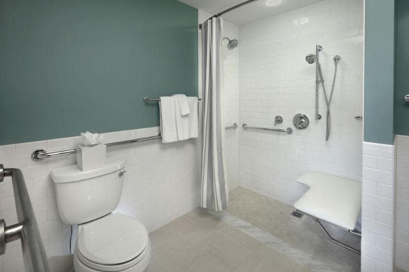 The Andover Inn 5
