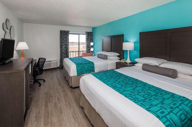 Howard Johnson by Wyndham Beaufort/Parris Island photo 1