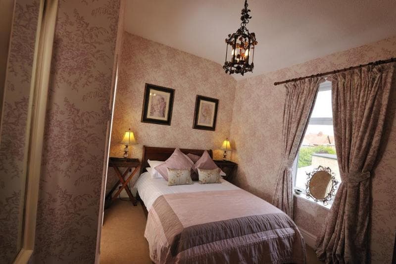 Howarth House Hotel 3
