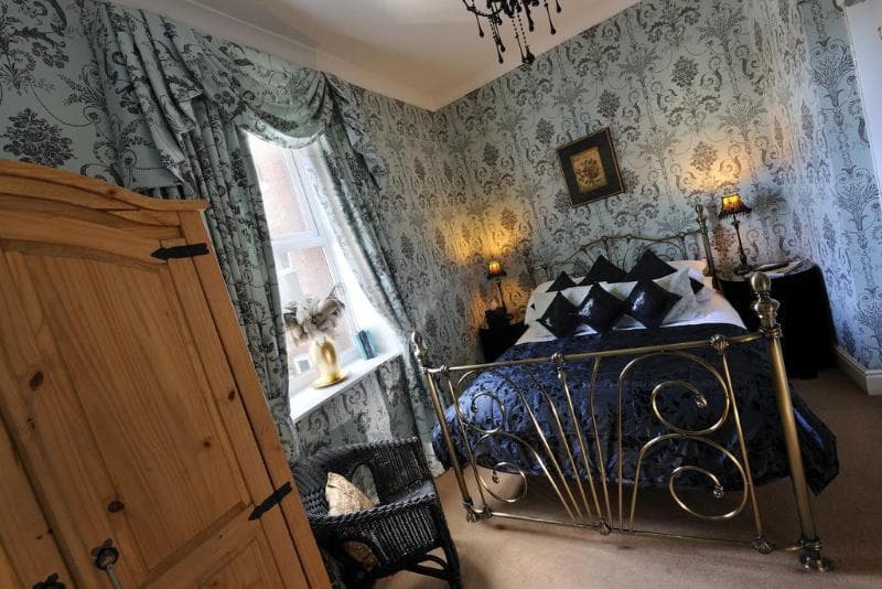 Howarth House Hotel 4