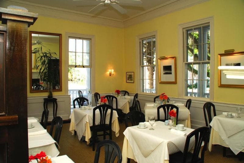 Rhett House Inn 5