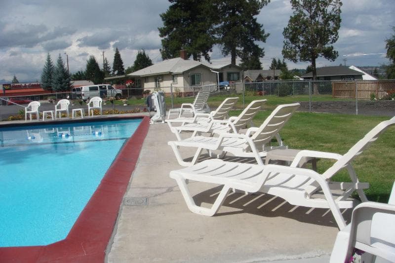 Cascade Lodge 5