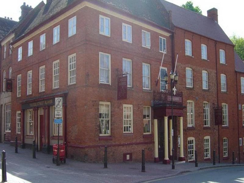 Castle Hotel