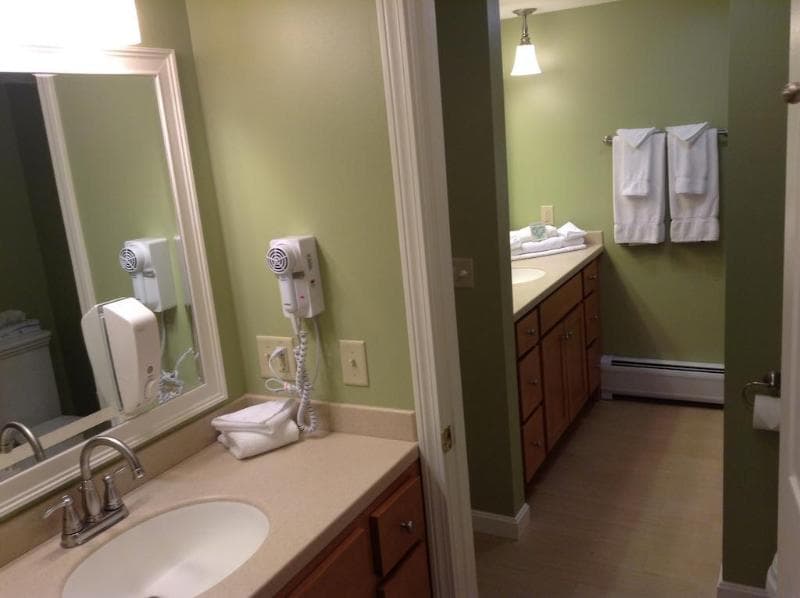 Innseason Resorts Pollard Brook 2