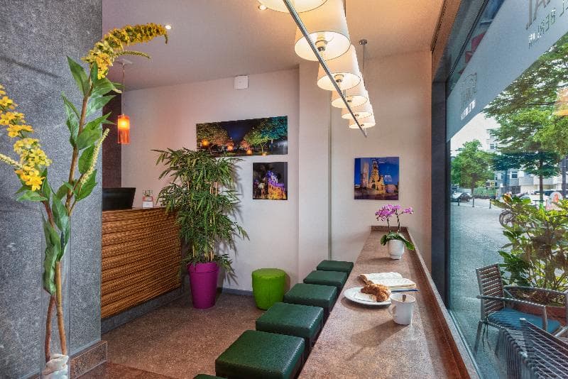Sorat Hotel Ambassador Berlin 5