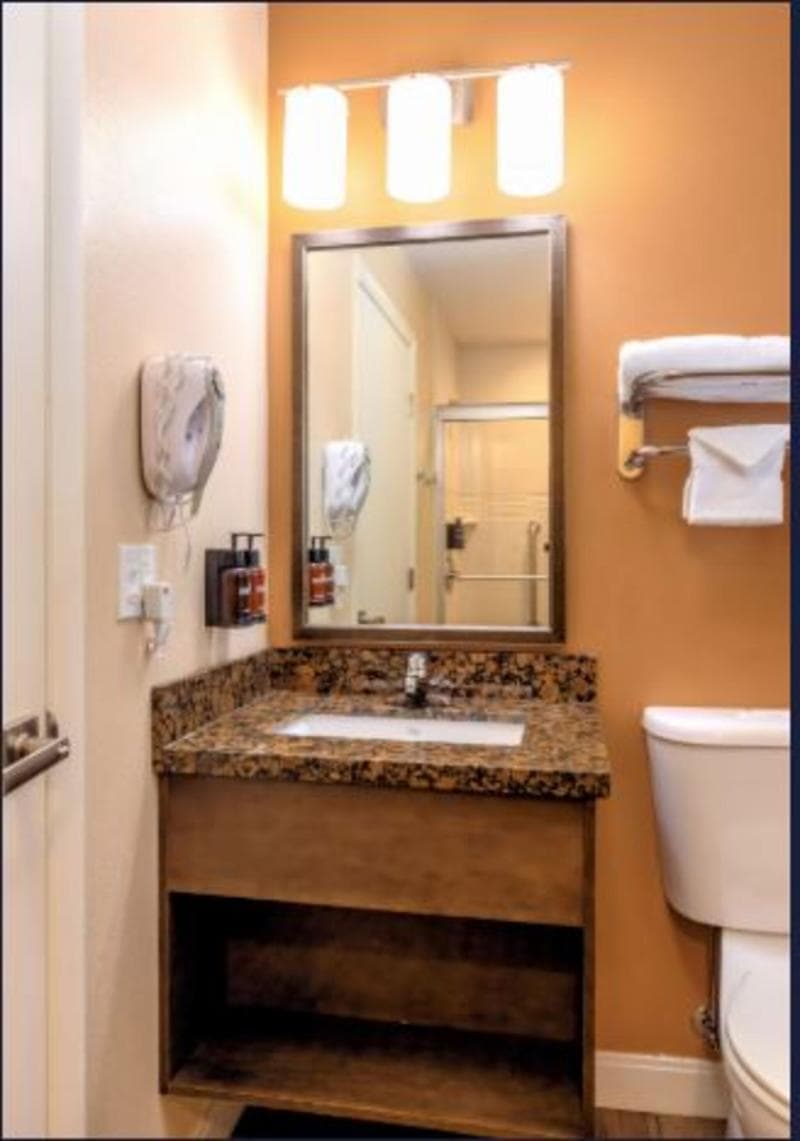 Boulder University Inn 4