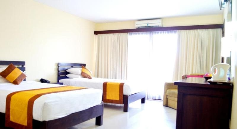 Nirmala Hotel & Convention Centre 4