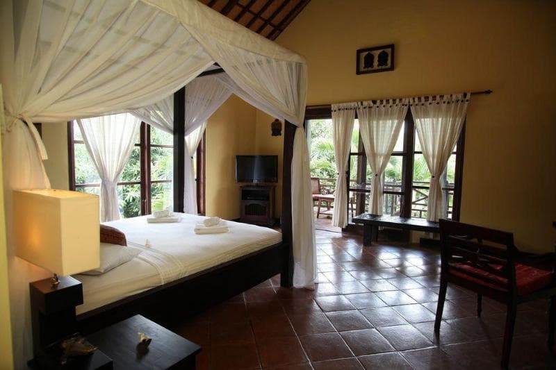 Puri Mangga Seaview Resort & Spa main