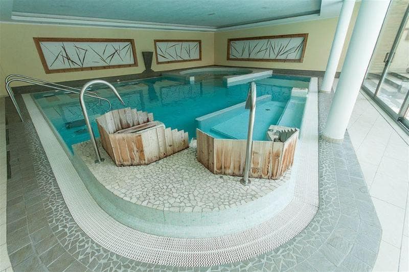 Albergo Dimaro Wellness & Family Hotel 4