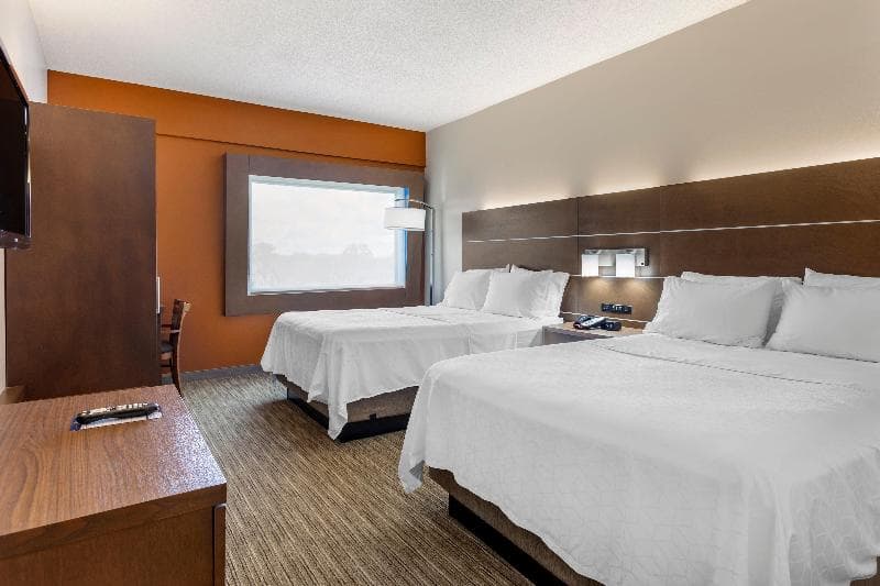 Holiday Inn Express Branson - Green Mountain Drive photo 1