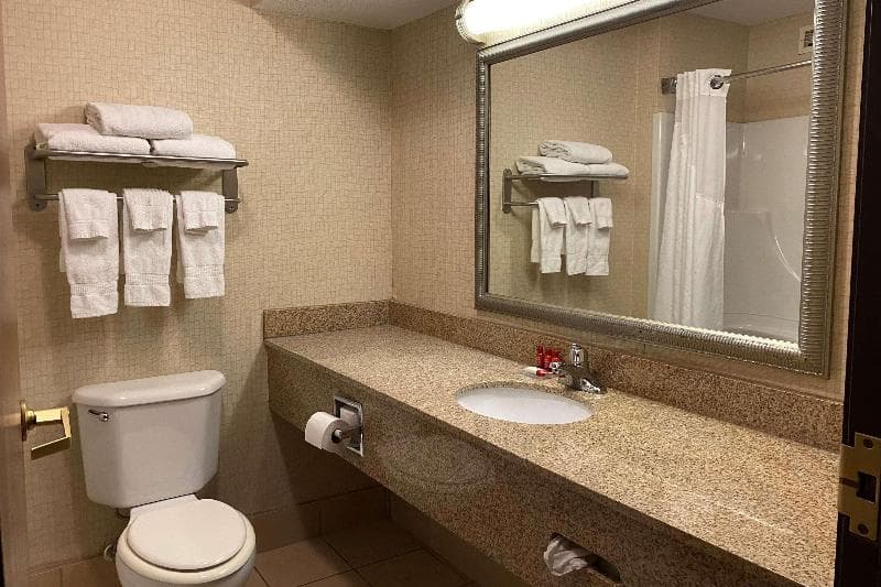 Wingate By Wyndham Ashland 3