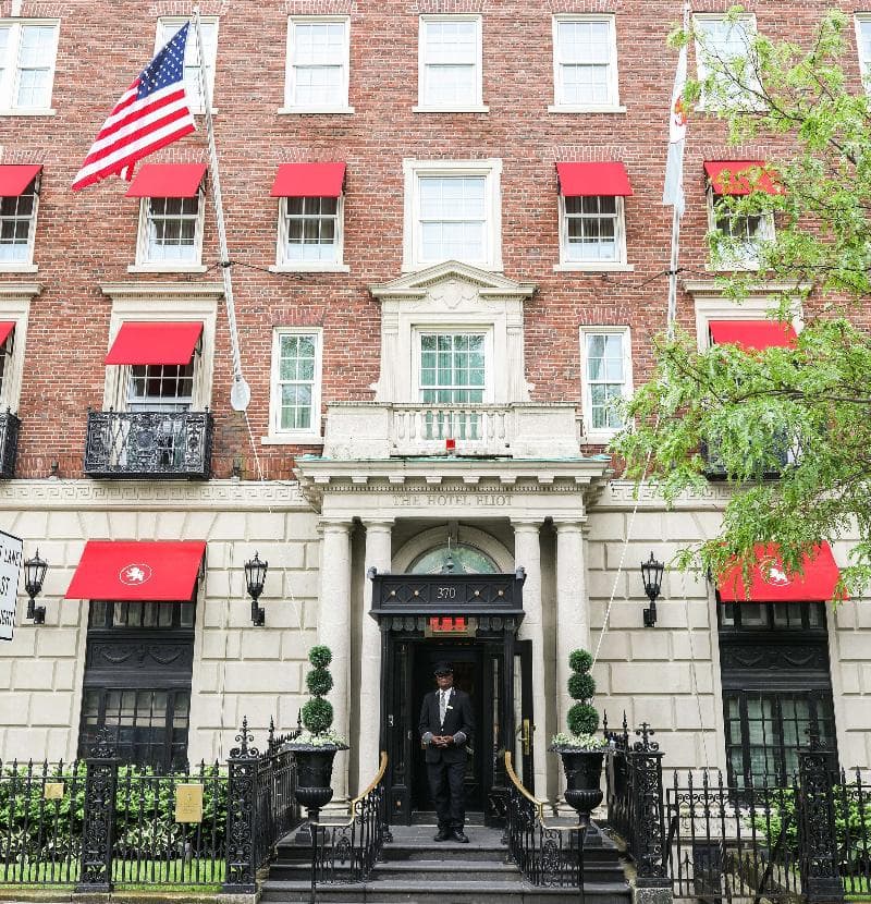 The Eliot Hotel 5