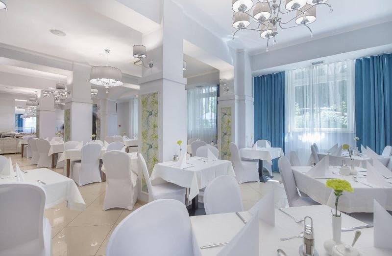 Hotel Cesarskie Ogrody 4