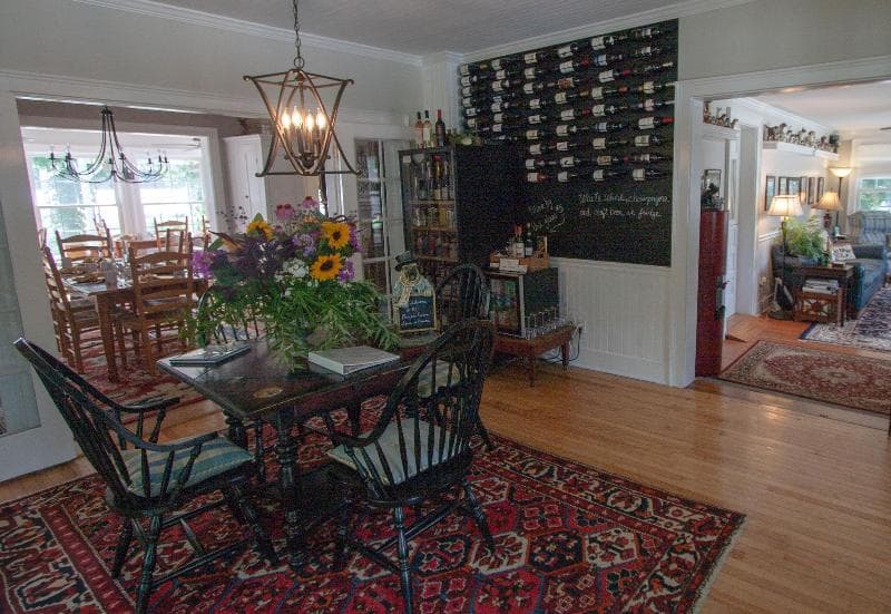Phineas Swann Bed & Breakfast Country Inn main