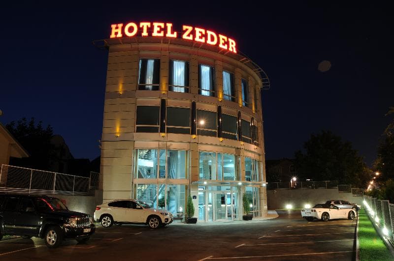Garni Zeder 5