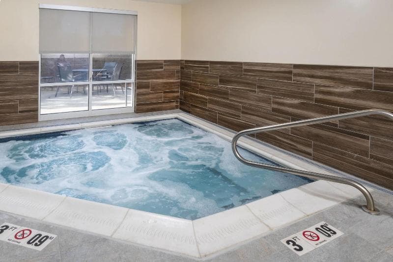 Fairfield Inn & Suites Bend Downtown 4